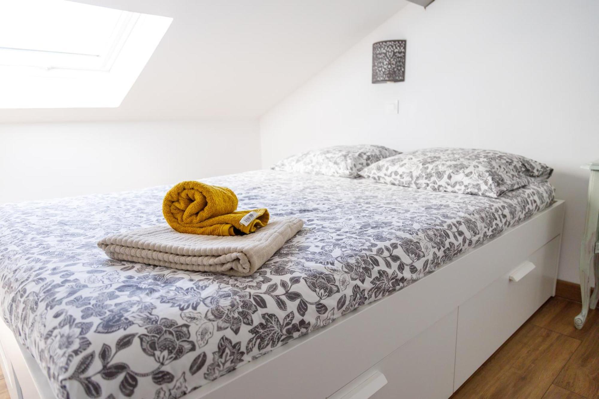 T3 Residence De Tourisme Voltaire Hyères Buitenkant foto