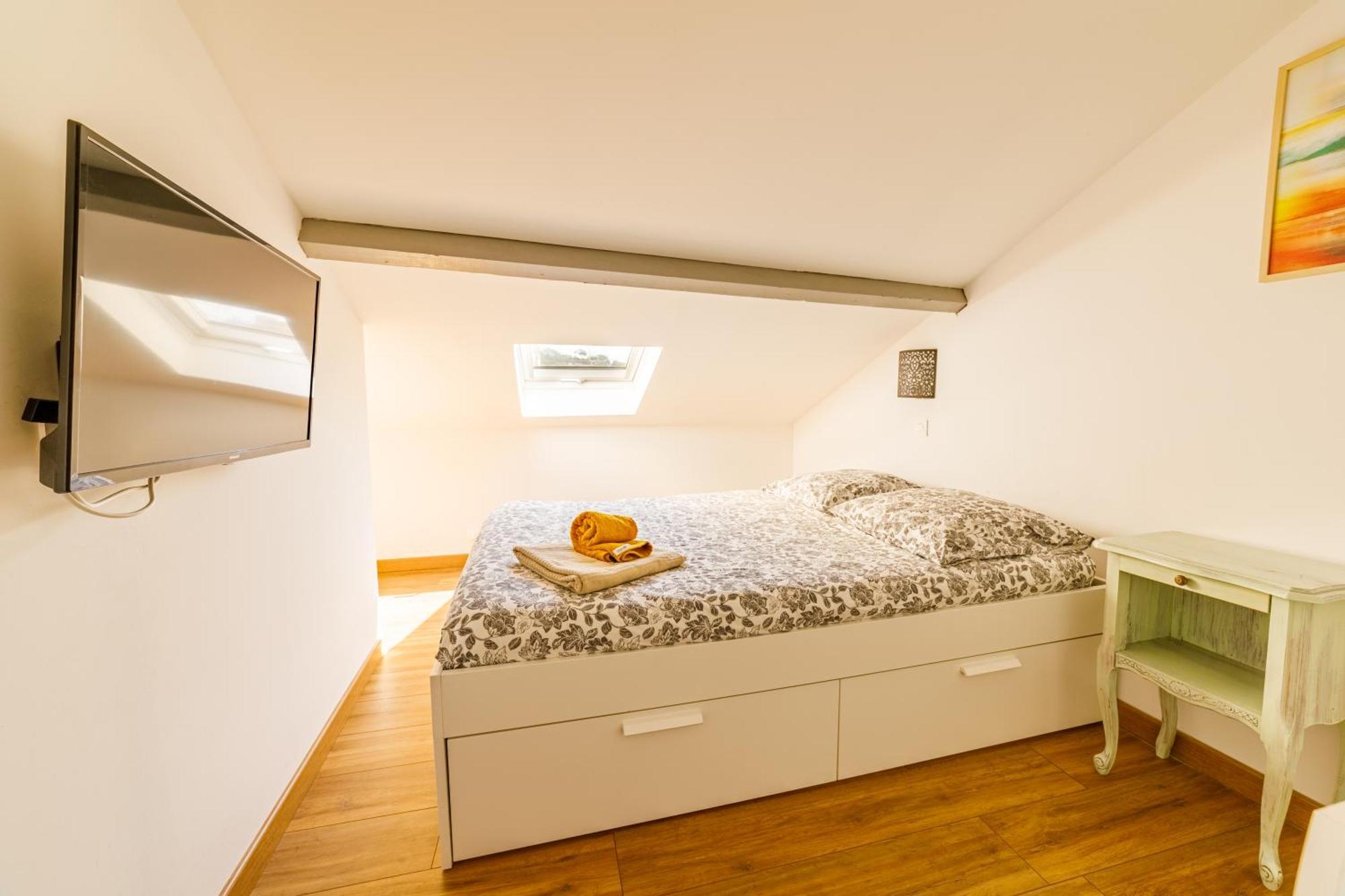 T3 Residence De Tourisme Voltaire Hyères Buitenkant foto