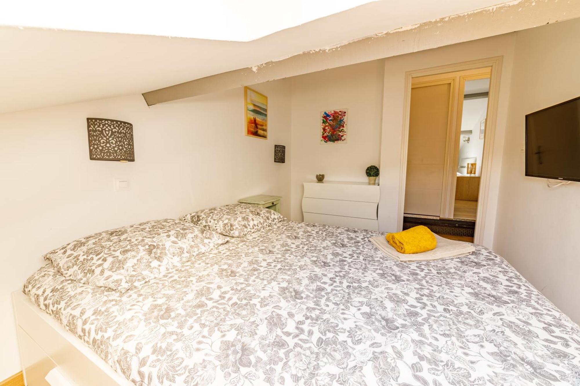 T3 Residence De Tourisme Voltaire Hyères Buitenkant foto